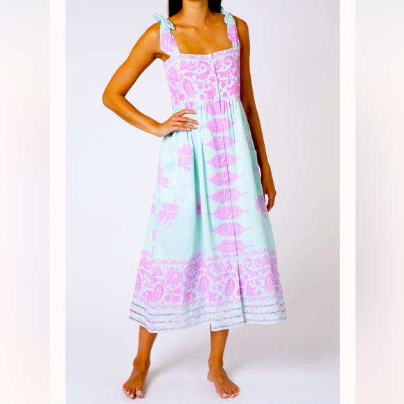 Juliet Dunn Dresses & Skirts - Juliet Dunn Tie Shoulder Dress in Violet Dhaka Print. S (size 1). NWT.